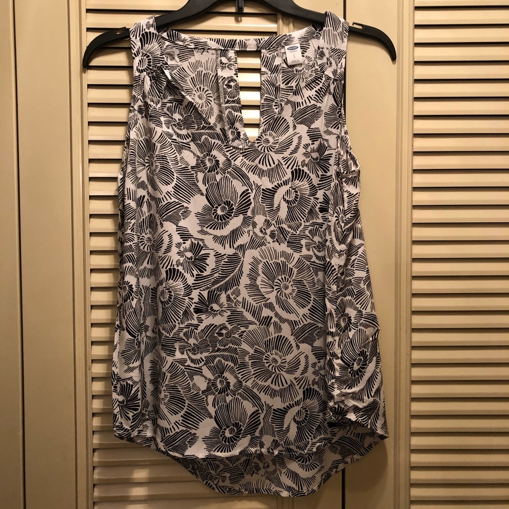 Old Navy tank top